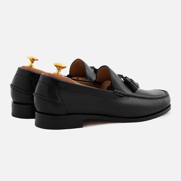 color_black_3_lewis_loafers_12