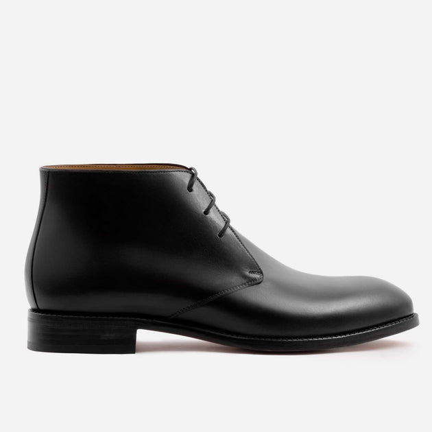 Leather chukka on sale boots uk
