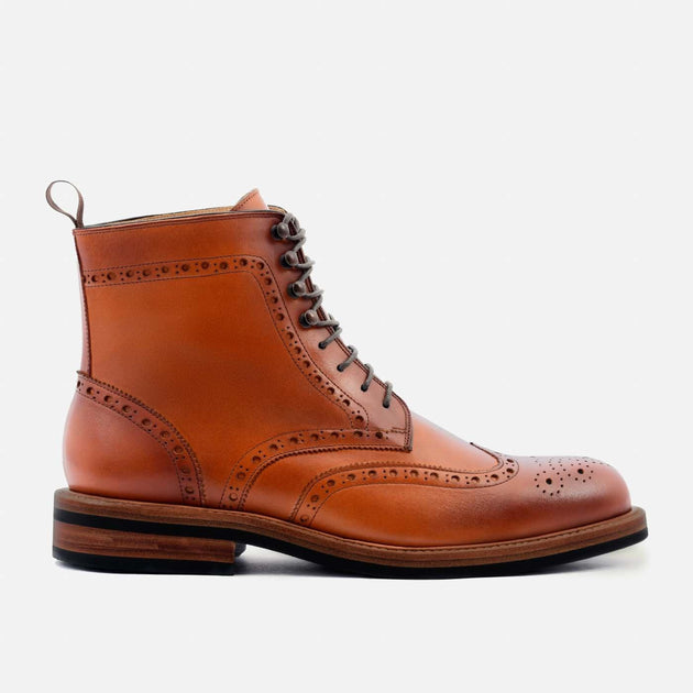 Wingtip clearance brogue boots
