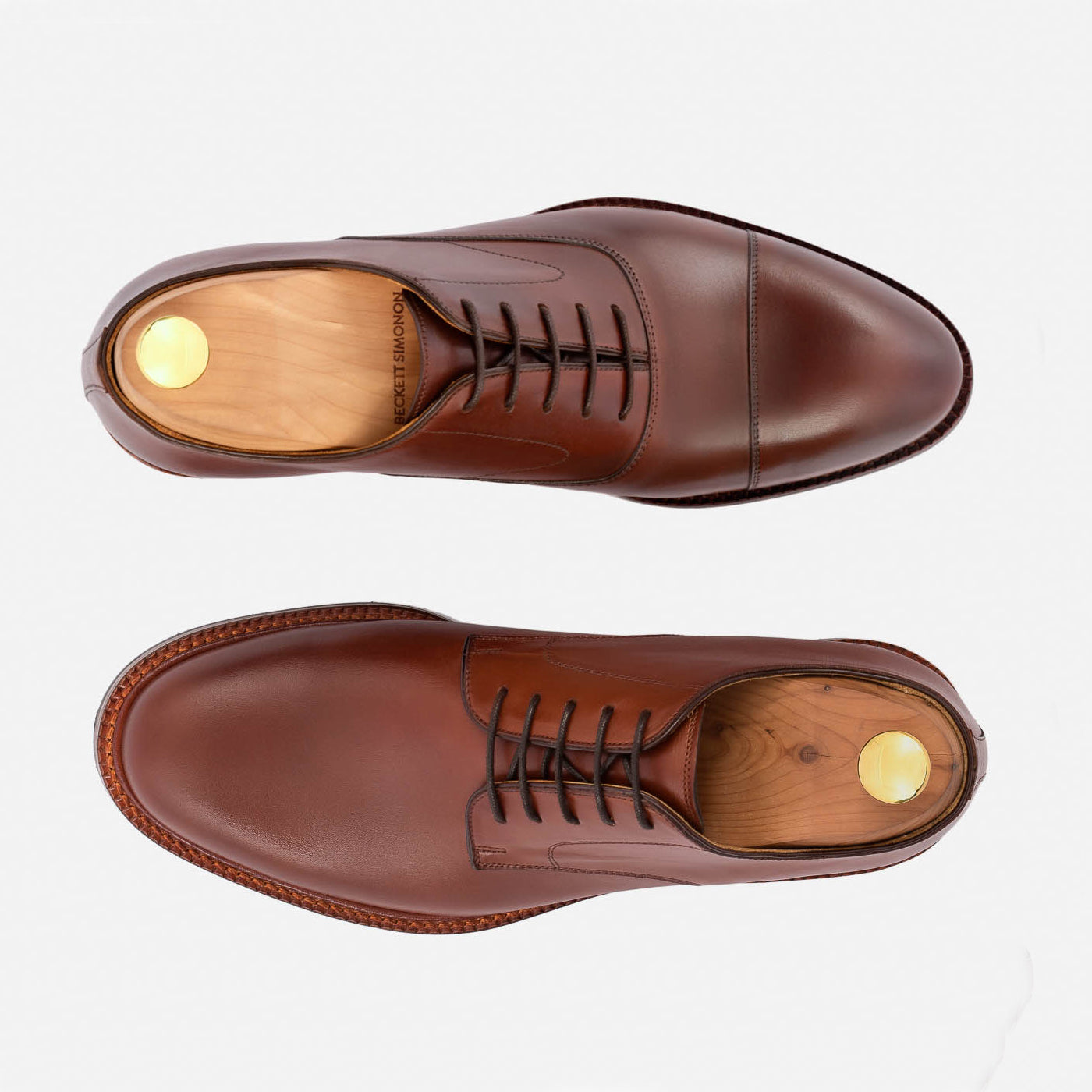 the-difference-between-oxford-and-derby-shoes