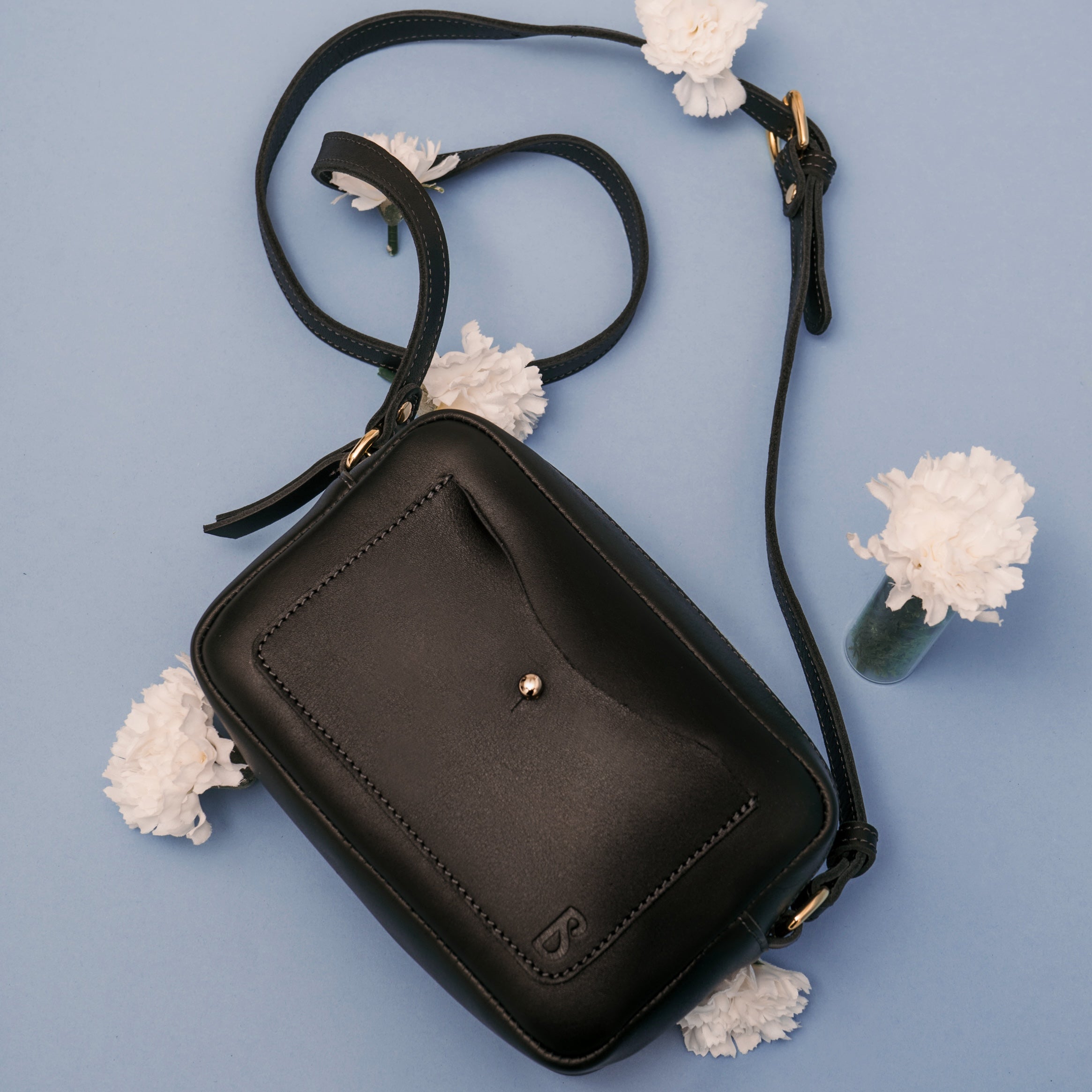 Callie Crossbody - Full-Grain Leather - Women's