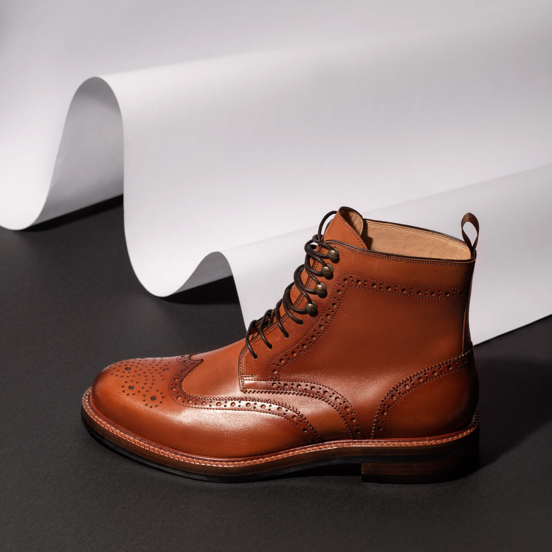 Nolan Brogue Boots - Men display picture 1