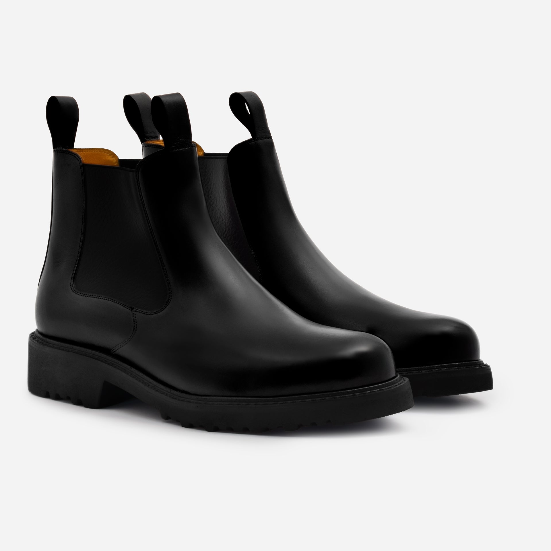 Beckett Simonon Black Silva Chelsea Boots Thoughts on Beckett Simonon Silva Pull Ups Boots? : r/Boots main image 3